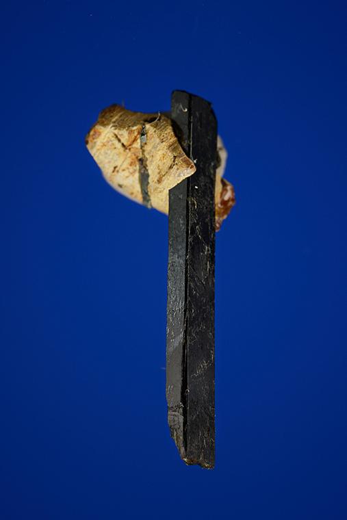 PARISITE on AEGIRINE